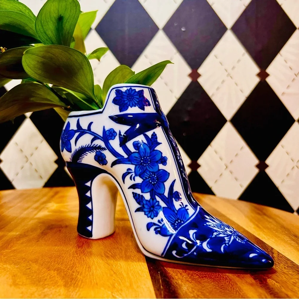 Vintage Delft Vase Blue & White Ceramic Shoe Planter or Desk Stationary Hold - Picture 7 of 10